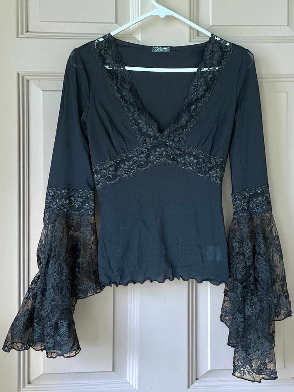 Y2K Whimsigoth Black Lace Bell Sleeve Top M Romantic Goth Witchy